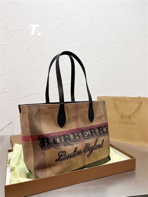 burberry bag yupoo|best yupoo shoes sellers.